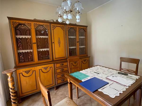 Appartamento di mq 130 con garage e cantina - G.1041